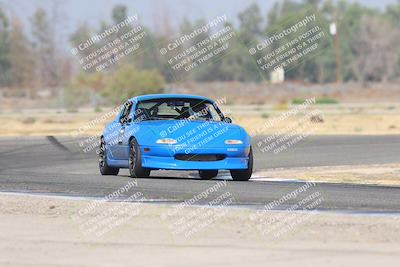 media/Sep-20-2025-Extreme Speed (Sat) [[1fcc23683c]]/Orange (Mid Intermediate)/Session 1 (Sunset)/